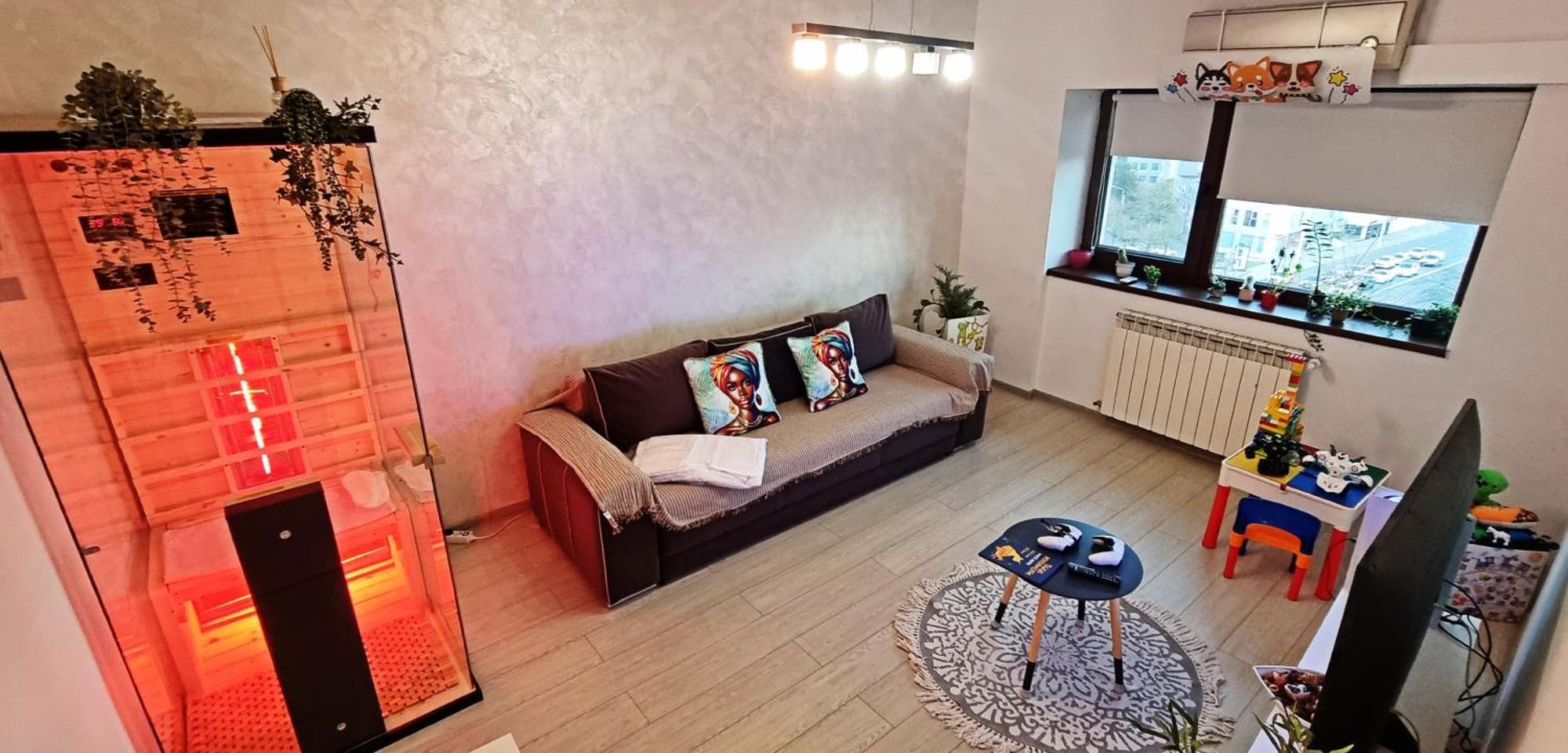 City Center Privat-Sauna Familyconcept Iasi Exteriör bild
